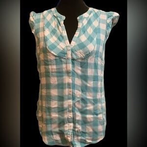 Women's Blue and White Checkered Short Sleeve Button Down Top